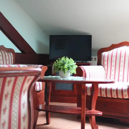 Siesta Nocleg ze śniadaniem 3*