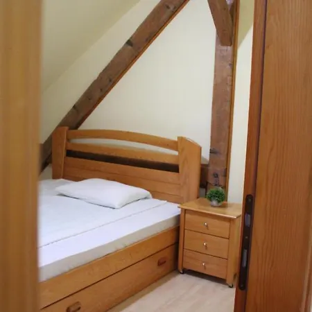 Siesta Nocleg ze śniadaniem 3*