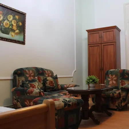 Siesta Nocleg ze śniadaniem 3*